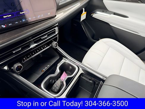 New 2026 Chevrolet Traverse High Country AWD/4WD image 20