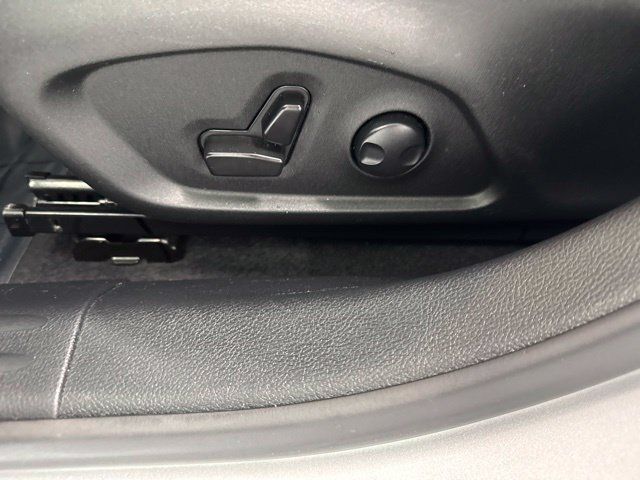 Used 2024 Jeep Compass Limited AWD/4WD image 17