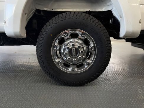 Used 2020 Ford F350 XL w/ Power Equipment Group image 15