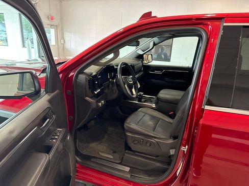 Used 2024 GMC Sierra 1500 SLT w/ SLT Premium Plus Package AWD/4WD image 22