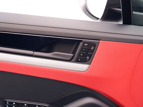 New 2026 Porsche Cayenne S image 23