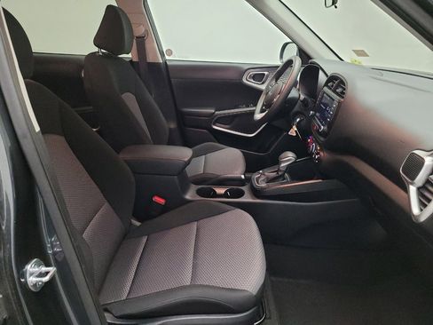 Used 2024 Kia Soul LX w/ Option Group 015 image 21