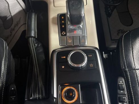 Used 2014 Mercedes-Benz G 63 AMG 4MATIC image 40