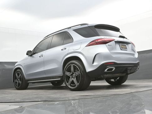 Used 2025 Mercedes-Benz GLE 450e 4MATIC image 43