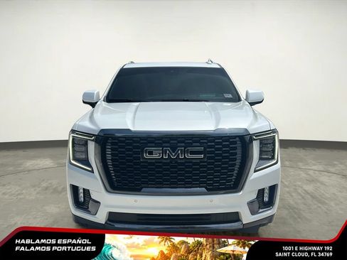 Used 2023 GMC Yukon Denali Ultimate AWD/4WD image 9