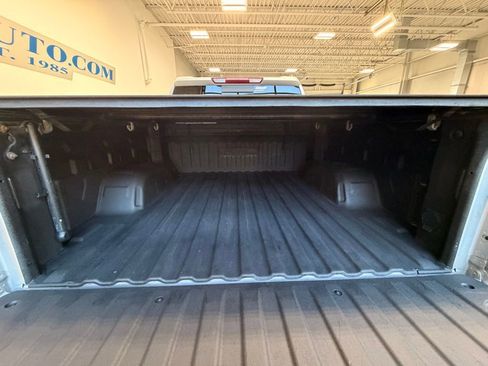 Used 2020 GMC Sierra 1500 SLT w/ SLT Premium Package image 7