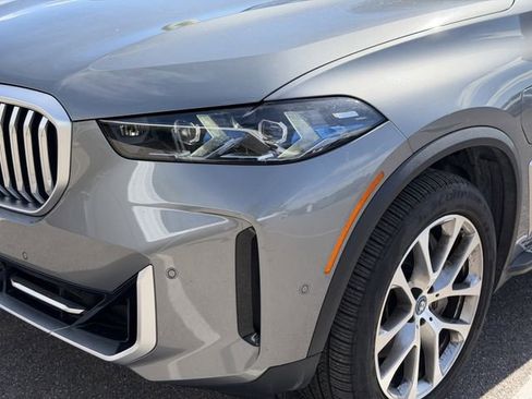 Certified 2025 BMW X5 xDrive50e image 6