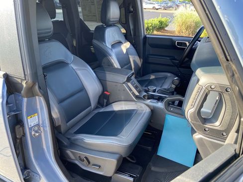 Used 2024 Ford Bronco Outer Banks AWD/4WD image 20