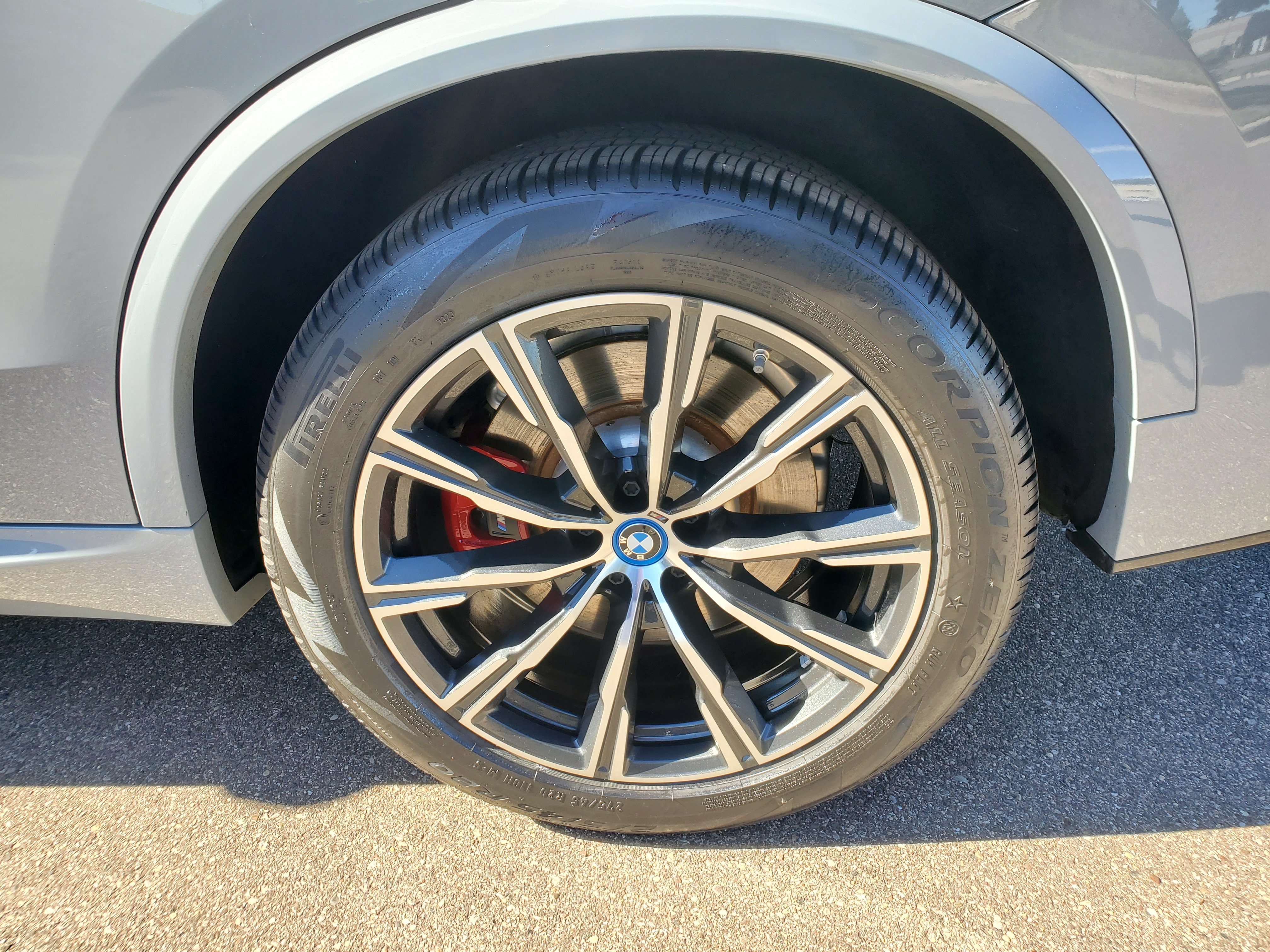 Certified 2024 BMW X5 xDrive50e w/ M Sport Package AWD/4WD image 38