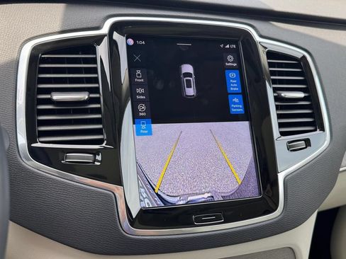 Certified 2023 Volvo XC90 B6 Plus AWD/4WD image 20
