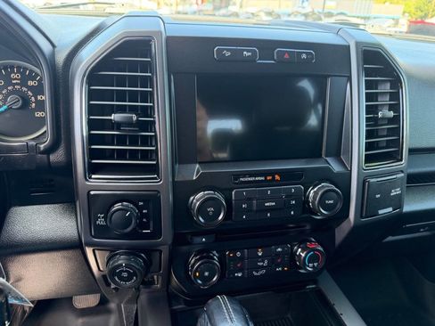 Used 2018 Ford F150 XLT w/ Equipment Group 302A Luxury AWD/4WD image 11