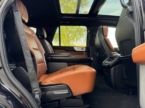 Used 2020 Lincoln Navigator Reserve w/ Luxury Package AWD/4WD image 34