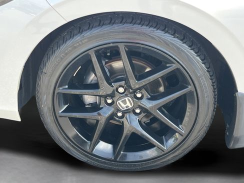 Certified 2023 Honda Civic Sport image 24