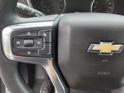 Used 2025 Chevrolet Blazer LT FWD image 22