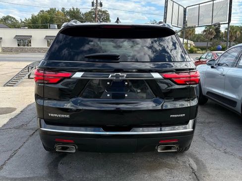 Used 2023 Chevrolet Traverse Premier image 7