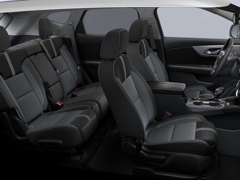 New 2025 Chevrolet Blazer LT w/ Convenience Package image 37