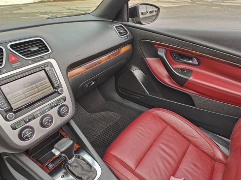 Used 2009 Volkswagen Eos Lux image 20