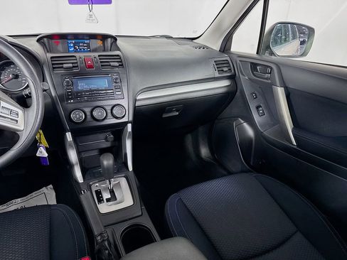 Used 2015 Subaru Forester 2.5i w/ Alloy Wheel Package image 19