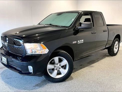 Used 2015 RAM 1500 Express image 3
