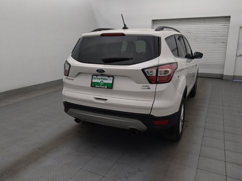 Used 2018 Ford Escape SEL image 7