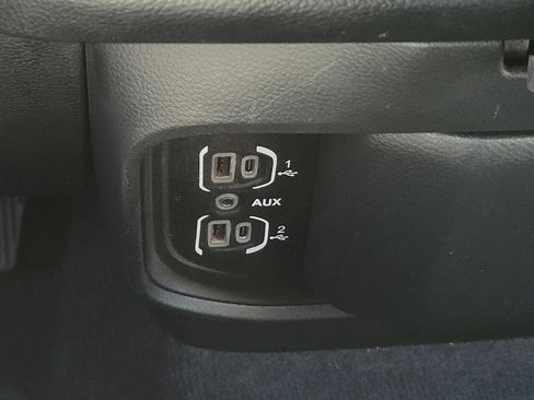 Used 2022 RAM 1500 Big Horn RWD image 25
