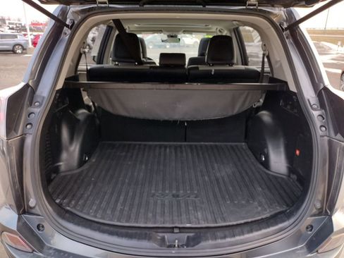 Used 2018 Toyota RAV4 Limited w/ All Weather Liner Package image 9