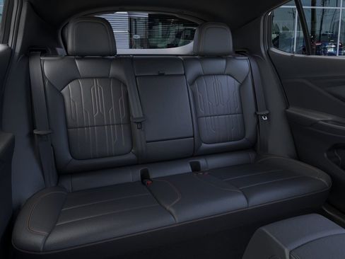 New 2026 Buick Envista Avenir image 17