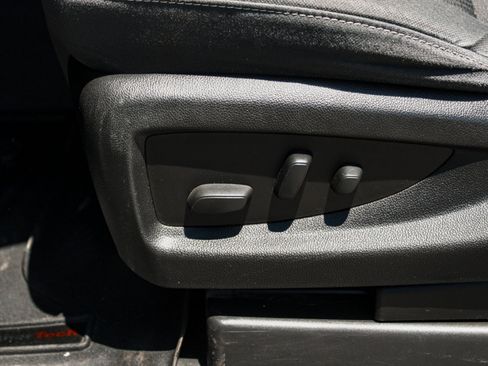 Used 2018 Chevrolet Tahoe 4WD w/ Max Trailering Package image 10