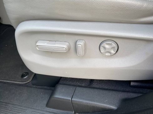 Used 2019 Honda Odyssey Touring image 18