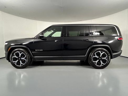 Used 2024 Rivian R1S Adventure Quad AWD/4WD image 4