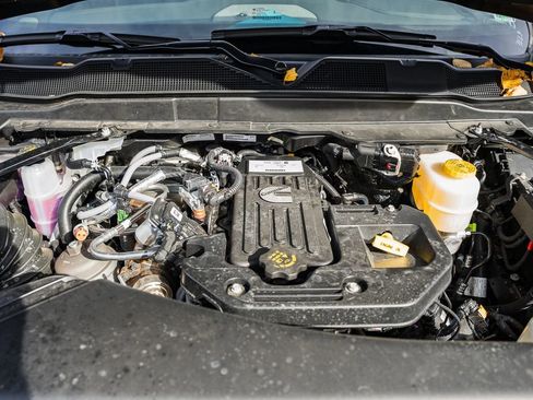 New 2026 RAM 2500 Laramie AWD/4WD image 23