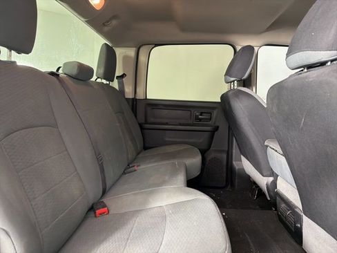 Used 2017 RAM 2500 Tradesman w/ Chrome Appearance Group image 18