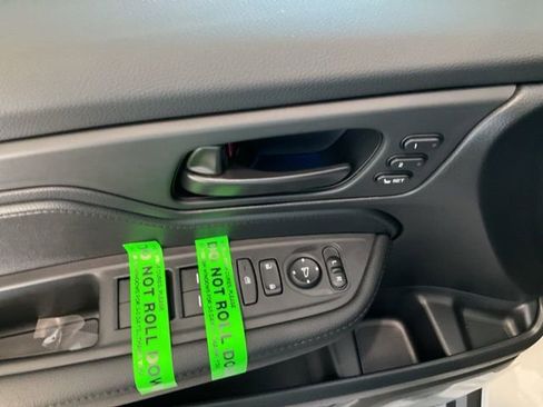 New 2026 Honda Odyssey EX-L image 6