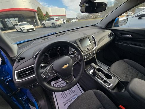 Used 2024 Chevrolet Equinox LT image 11