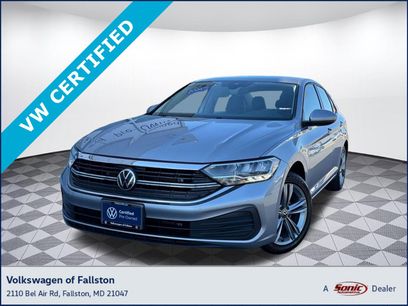 Used 2024 Volkswagen Jetta SE