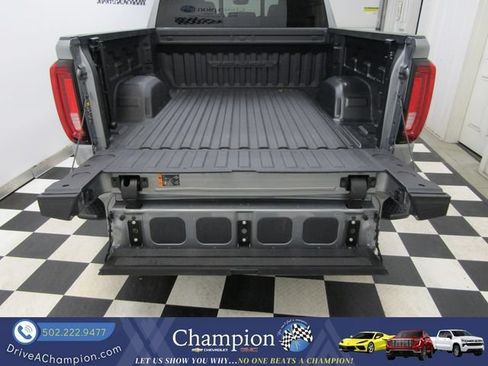 Used 2024 GMC Sierra 1500 Denali AWD/4WD image 22