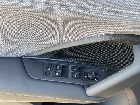 New 2026 Volkswagen Tiguan S AWD/4WD image 15