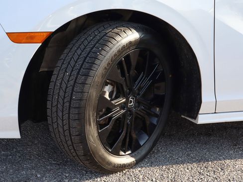 Used 2025 Honda Odyssey Sport-L image 18