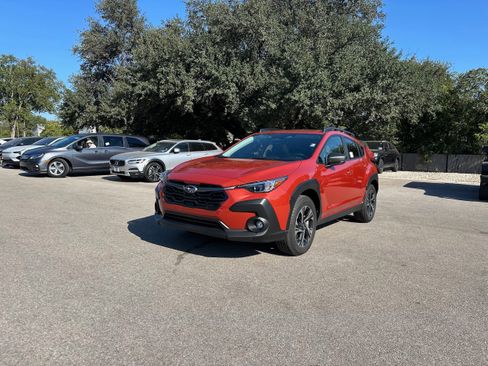 Used 2025 Subaru Crosstrek 2.0i Premium image 25