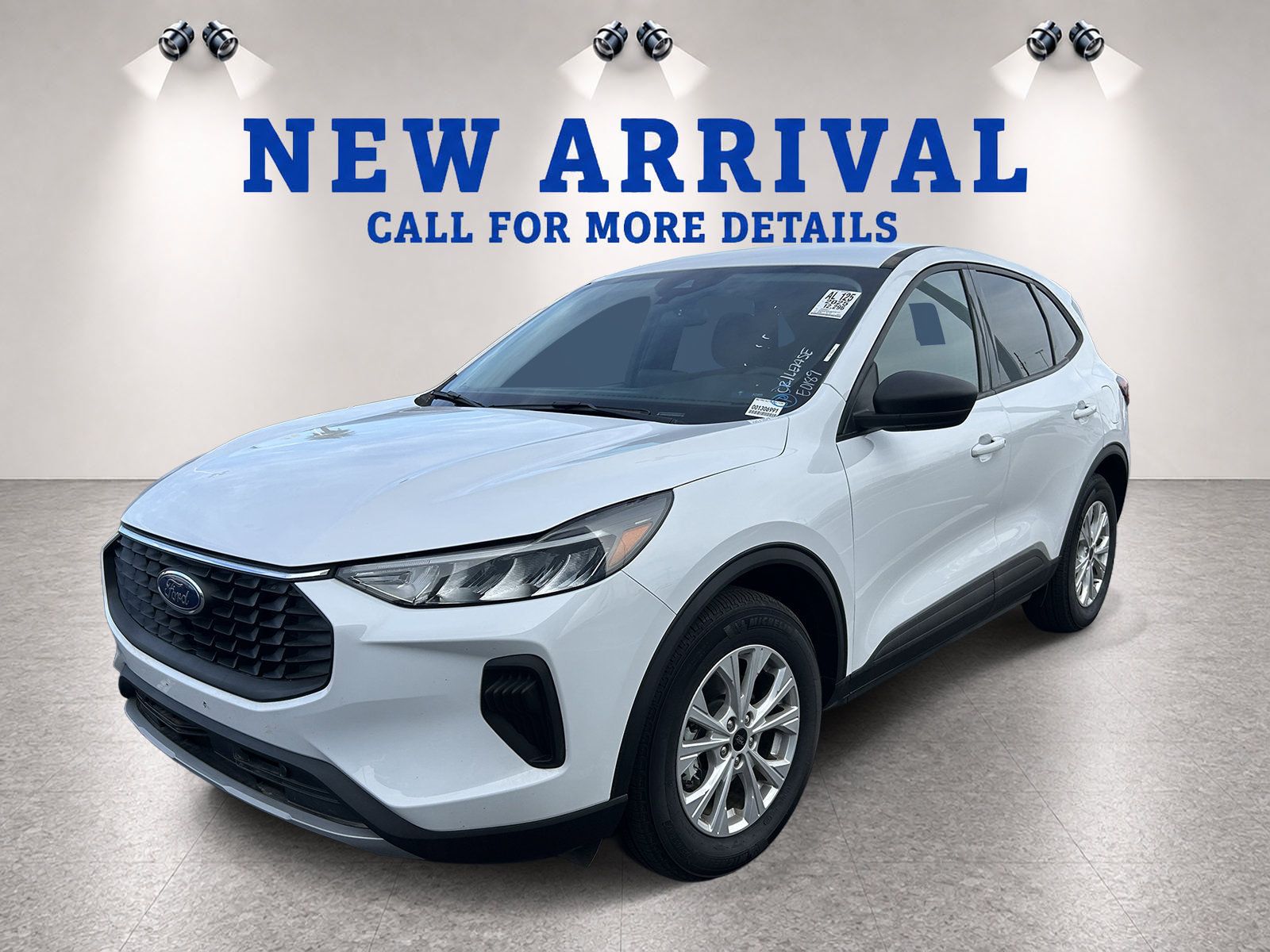 Used 2025 Ford Escape Active FWD image 2