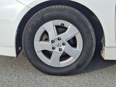 Used 2010 Toyota Prius Five image 10