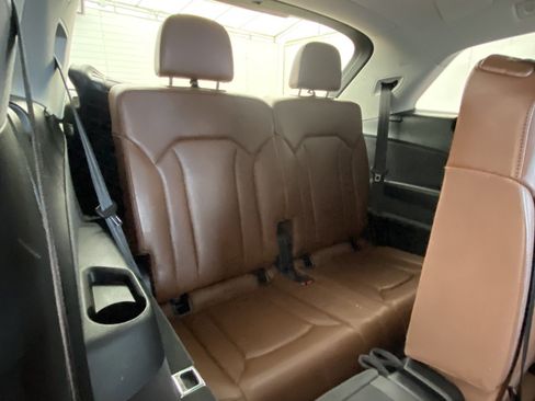 Used 2018 Audi Q7 3.0T Prestige image 22