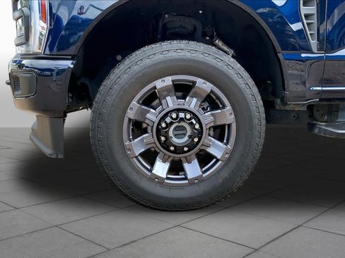 Used 2024 Ford F250 Lariat w/ Sport Appearance Package AWD/4WD image 11