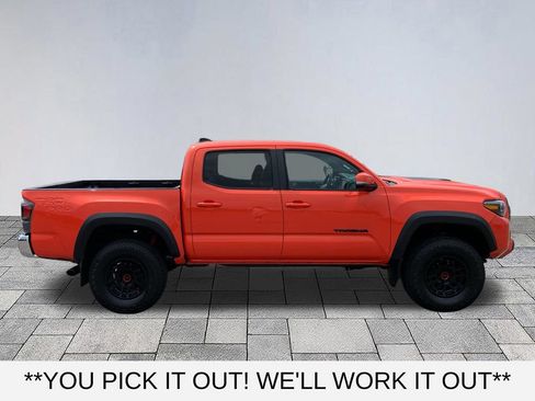 Used 2023 Toyota Tacoma TRD Pro AWD/4WD image 8