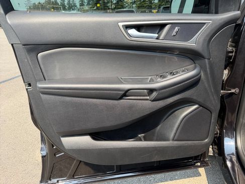 Used 2024 Ford Edge SEL AWD/4WD image 19