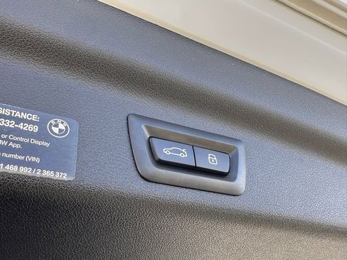 Used 2025 BMW X1 xDrive28i w/ Convenience Package image 42