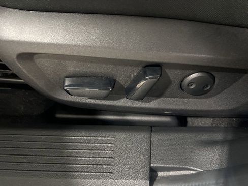 Certified 2023 Nissan Rogue SV image 50