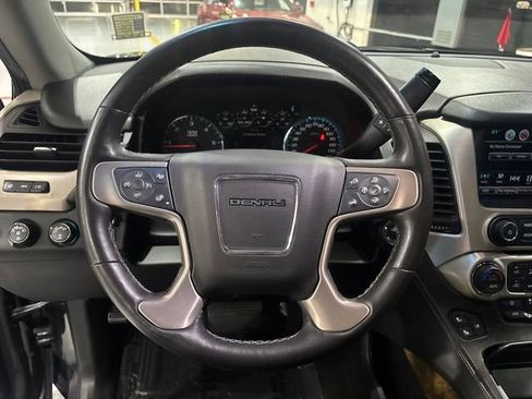 Used 2017 GMC Yukon Denali w/ Open Road Package AWD/4WD image 20