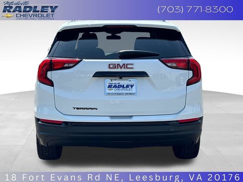 Certified 2021 GMC Terrain SLE w/ Driver Convenience Package FWD image 4