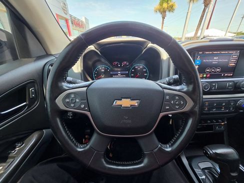 Used 2019 Chevrolet Colorado Z71 RWD image 19